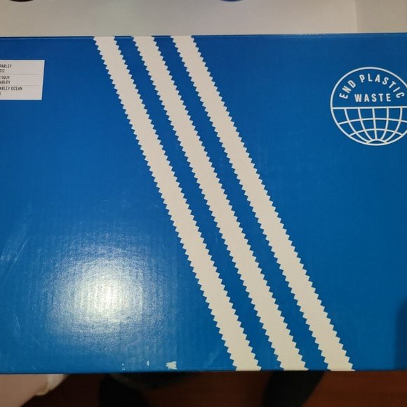 NIB Adidas Women's Rich Mnisi NMD R1 Sneakers Shoes Cloud White - GW0563 - Picture 10 of 10